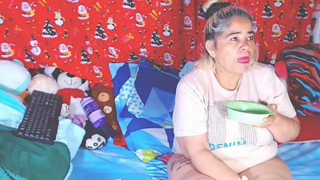 estrellita fugaz16x online show from 02/06/26, 05:34