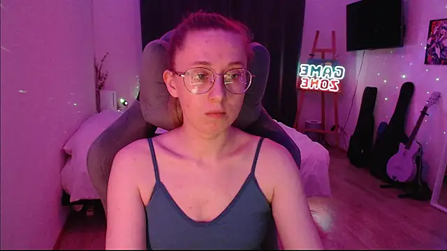 AnabelFrel online show from 02/16/25, 12:52