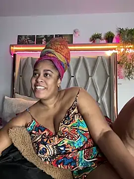 Snapshot of africa_xxx chatting on 02/08/25, 01:22 africa xxx online show from 02/08/25, 01:22