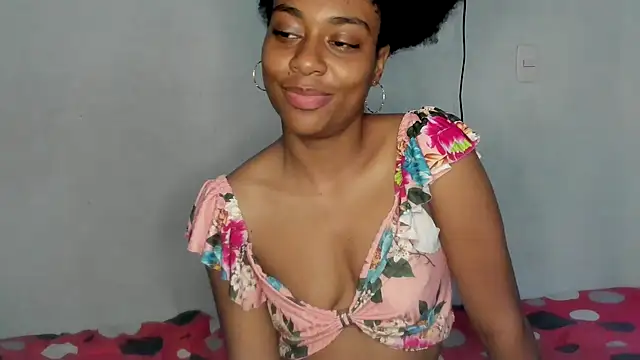 thaimy  online show from 09/21/25, 03:57