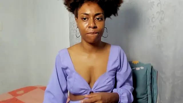 thaimy  online show from 11/10/25, 11:20