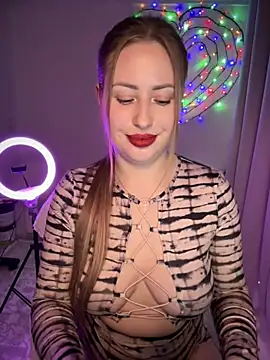 AlisaWhite online show from 03/13/25, 08:43