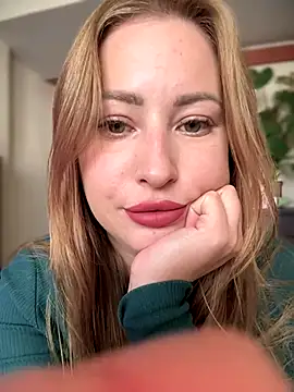 AlisaWhite online show from 11/12/25, 01:11