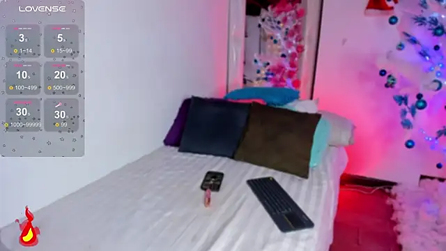 Snapshot of jenndy_lockhart chatting on 12/11/24, 03:13 jenndy lockhart online show from 12/11/24, 03:13