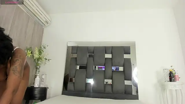 tanyyaa online show from 01/18/25, 04:10