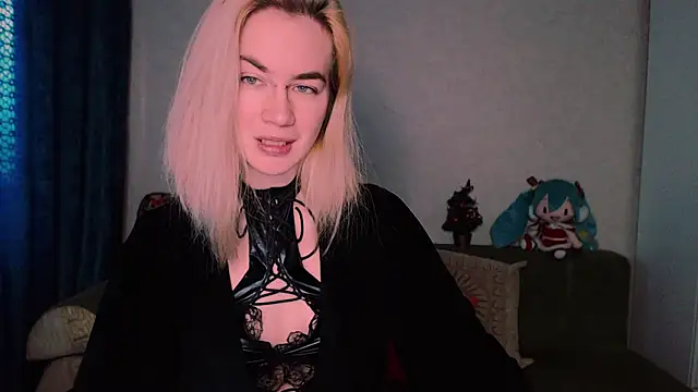 xxxcharismaaa online show from 02/18/25, 06:26