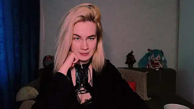 xxxcharismaaa online show from 02/18/25, 09:32