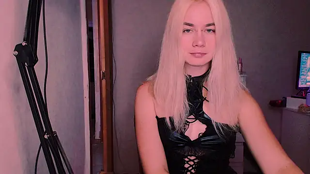 xxxcharismaaa online show from 09/30/25, 06:02