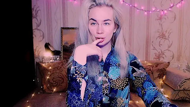 xxxcharismaaa online show from 02/23/26, 12:41