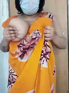 Snapshot of Sneha_angelic chatting on 12/18/25, 09:04 Sneha angelic online show from 12/18/25, 09:04