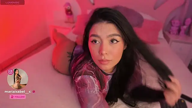 Snapshot of shantall_vidales_ chatting on 10/14/25, 02:23 shantall vidales online show from 10/14/25, 02:23