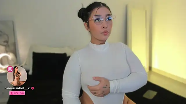 shantall vidales  online show from 05/20/26, 05:46