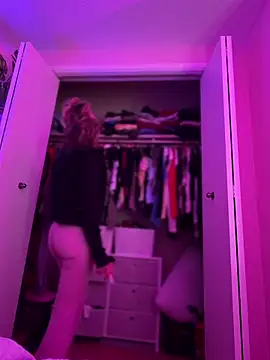 chloetease online show from 05/08/26, 03:56