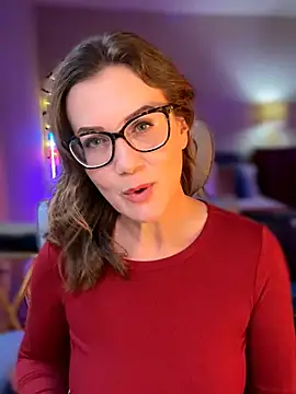 MaiseKnox online show from 04/28/26, 10:15