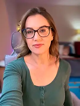 MaiseKnox online show from 04/29/26, 07:20