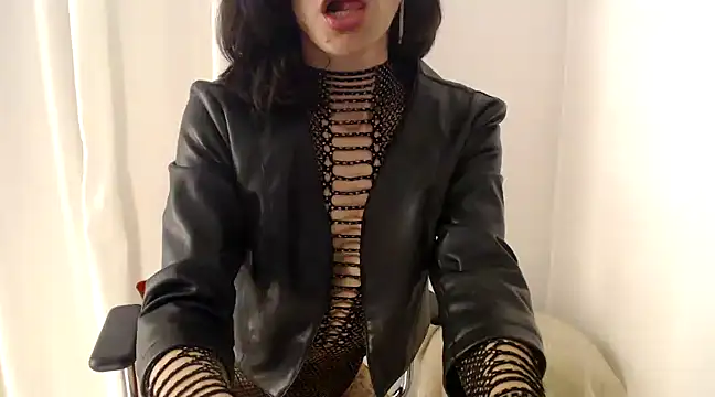 Snapshot of LadyJoanX chatting on 02/28/25, 09:12 LadyJoanX online show from 02/28/25, 09:12