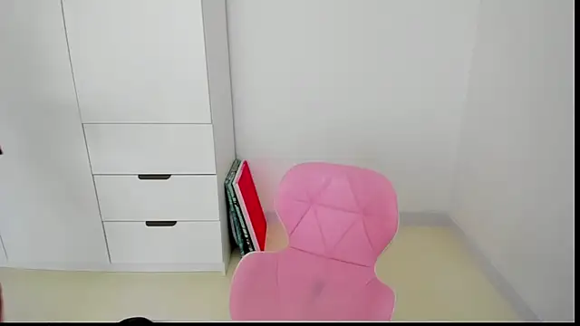 MiaStripDance online show from 02/10/25, 09:36