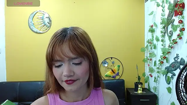 miss tinnymafe online show from 02/13/25, 08:48