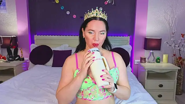 HotMilfMargo online show from 03/15/26, 05:41