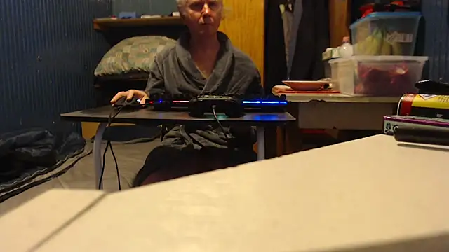 Vgy67Z95 online show from 12/31/24, 04:14