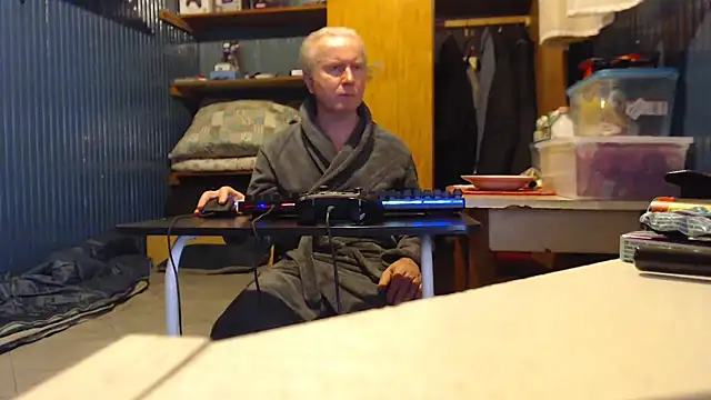 Snapshot of Vgy67Z95 chatting on 02/02/25, 04:32 Vgy67Z95 online show from 02/02/25, 04:32