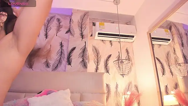 Vivi prinncess online show from 02/17/26, 11:44