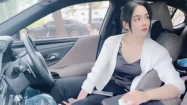 orla2021 online show from 12/12/24, 04:26