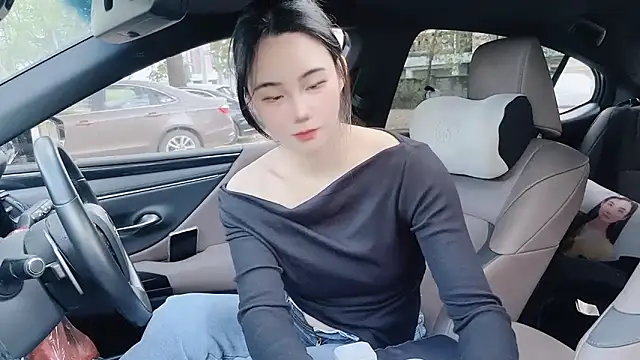 orla2021 online show from 01/09/25, 12:57