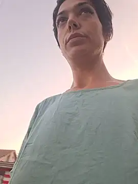 JoLeNe27 online show from 07/17/26, 03:57