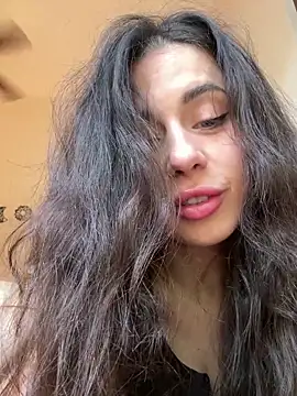 Snapshot of PartyQqHouse chatting on 02/04/25, 06:06 PartyQqHouse online show from 02/04/25, 06:06