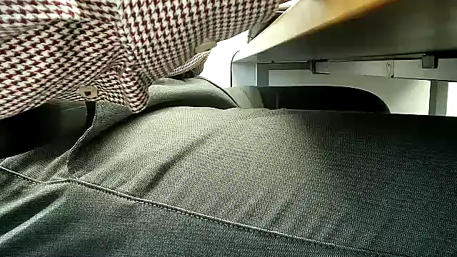 69bezfleku online show from 12/04/25, 07:17