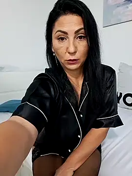 charrlote love online show from 10/06/25, 02:03