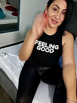 charrlote love online show from 03/19/26, 02:32