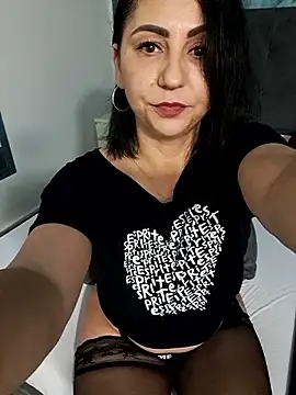 charrlote love online show from 04/18/26, 03:27