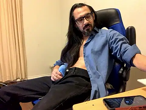 Youreherewithme online show from 12/05/24, 01:14