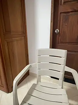 Snapshot of Miss_valeriaa chatting on 01/11/25, 09:46 Miss valeriaa online show from 01/11/25, 09:46