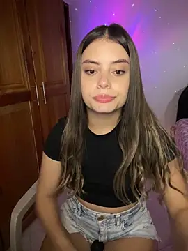 Snapshot of Miss_valeriaa chatting on 02/14/25, 08:59 Miss valeriaa online show from 02/14/25, 08:59