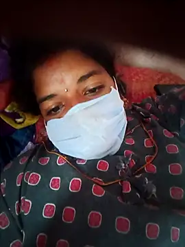 Snapshot of teddy-143 chatting on 11/06/25, 01:39 teddy-143 online show from 11/06/25, 01:39