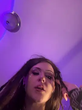 BlaizeyBBy online show from 12/13/24, 12:28