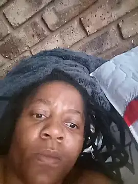 Snapshot of Galcraze chatting on 02/26/25, 04:14 Galcraze online show from 02/26/25, 04:14