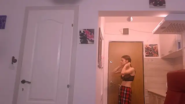 simyhvn online show from 10/23/25, 04:34