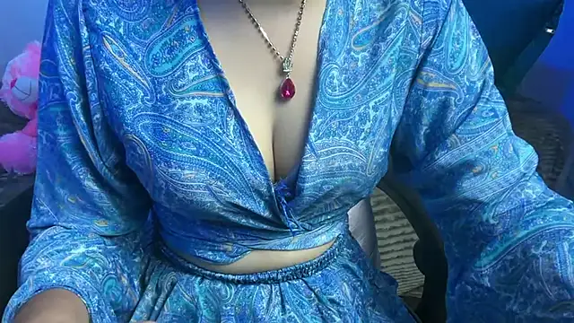 Queen Angelena online show from 05/02/26, 05:18
