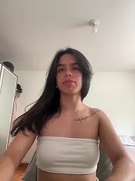 xlovelygirlx online show from 02/21/25, 09:32