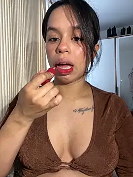 xlovelygirlx online show from 10/12/25, 02:49