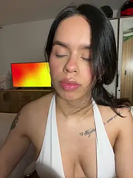 xlovelygirlx online show from 03/17/26, 01:21