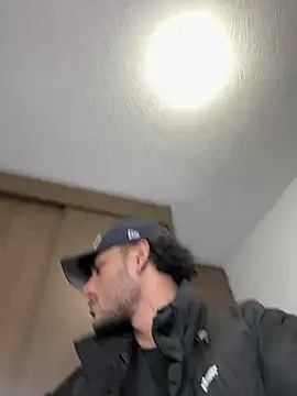 Snapshot of Alessandro_Vanni chatting on 12/23/24, 12:25 Alessandro Vanni online show from 12/23/24, 12:25