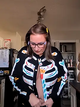 Canadian BBW online show from 10/30/25, 07:47