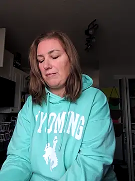 Canadian BBW online show from 11/23/25, 08:52