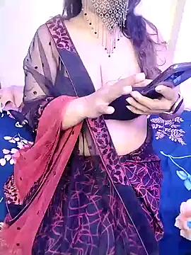 Snapshot of indian_passion chatting on 12/29/24, 10:03 indian passion online show from 12/29/24, 10:03