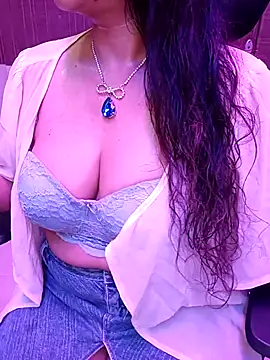 Snapshot of indian_passion chatting on 09/27/25, 06:46 indian passion online show from 09/27/25, 06:46